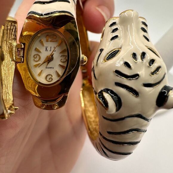 RARE Vintage KJL flawless condition white tiger watch clamp cuff bracelet! - Picture 6 of 11